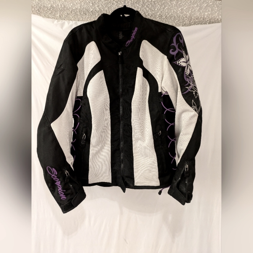Scorpion riding jacket size XL Youth